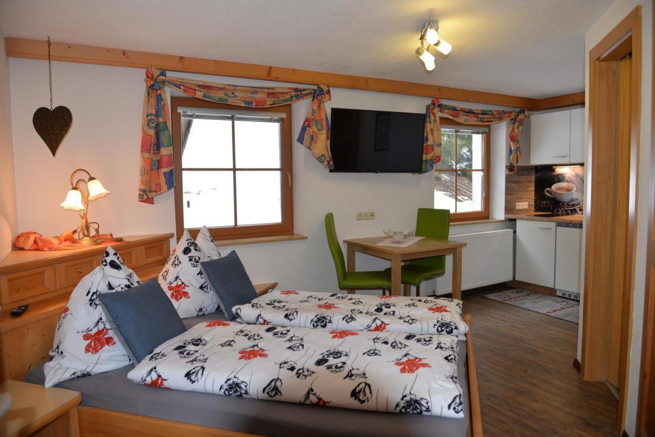 Haus Dietz Elbigenalp Rum bild