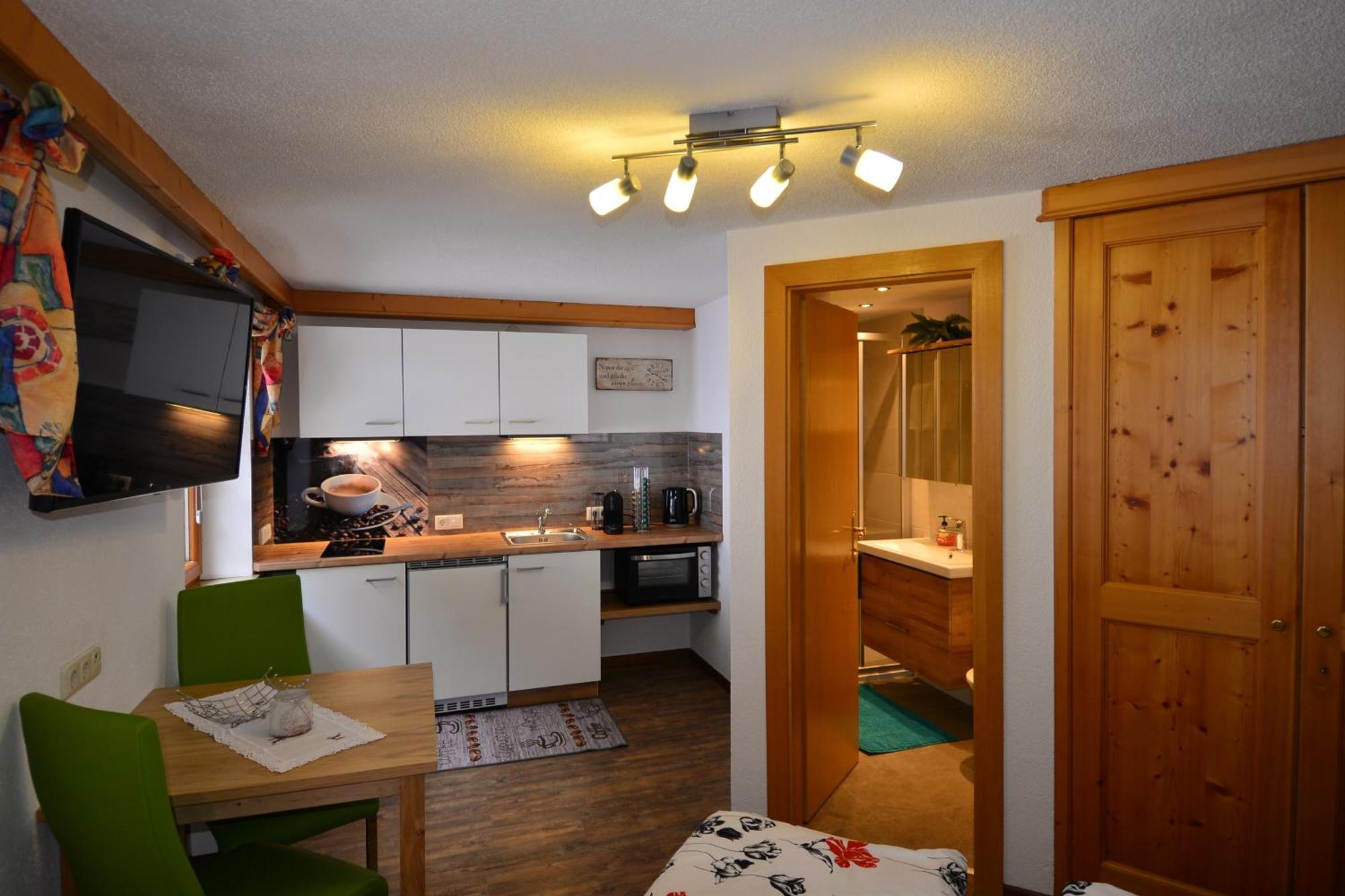 Haus Dietz Elbigenalp Rum bild